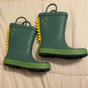 Cat & Jack Green Dino-Accent Kids Rain Boots